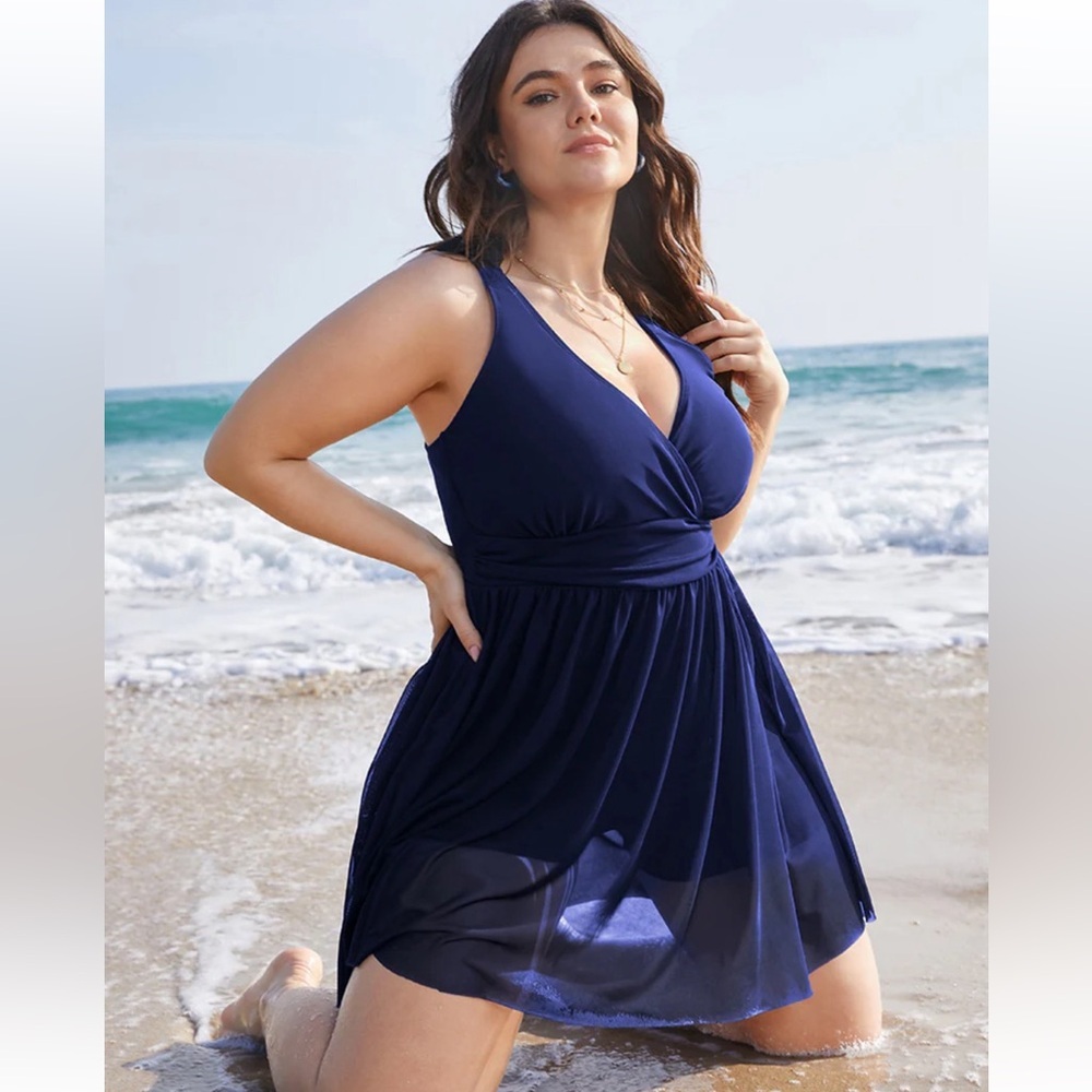 BloomChic Plus Size 3XL Sculpt Waist Ruched Split Hem Swim Dress us 22